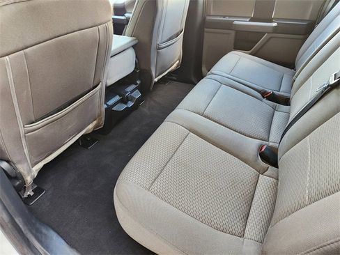 Used 2022 Ford F250 XLT w/ FX4 Off-Road Package image 12