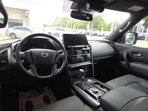 Used 2024 Nissan Armada SL w/ Midnight Edition Package RWD image 11