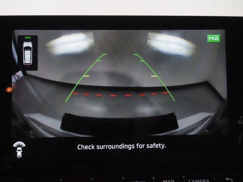 Used 2025 Mitsubishi Outlander SEL image 40