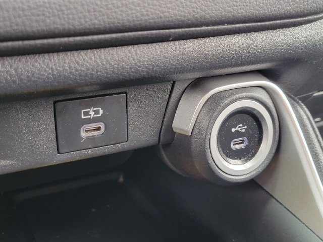 Used 2024 Toyota Grand Highlander FWD image 15