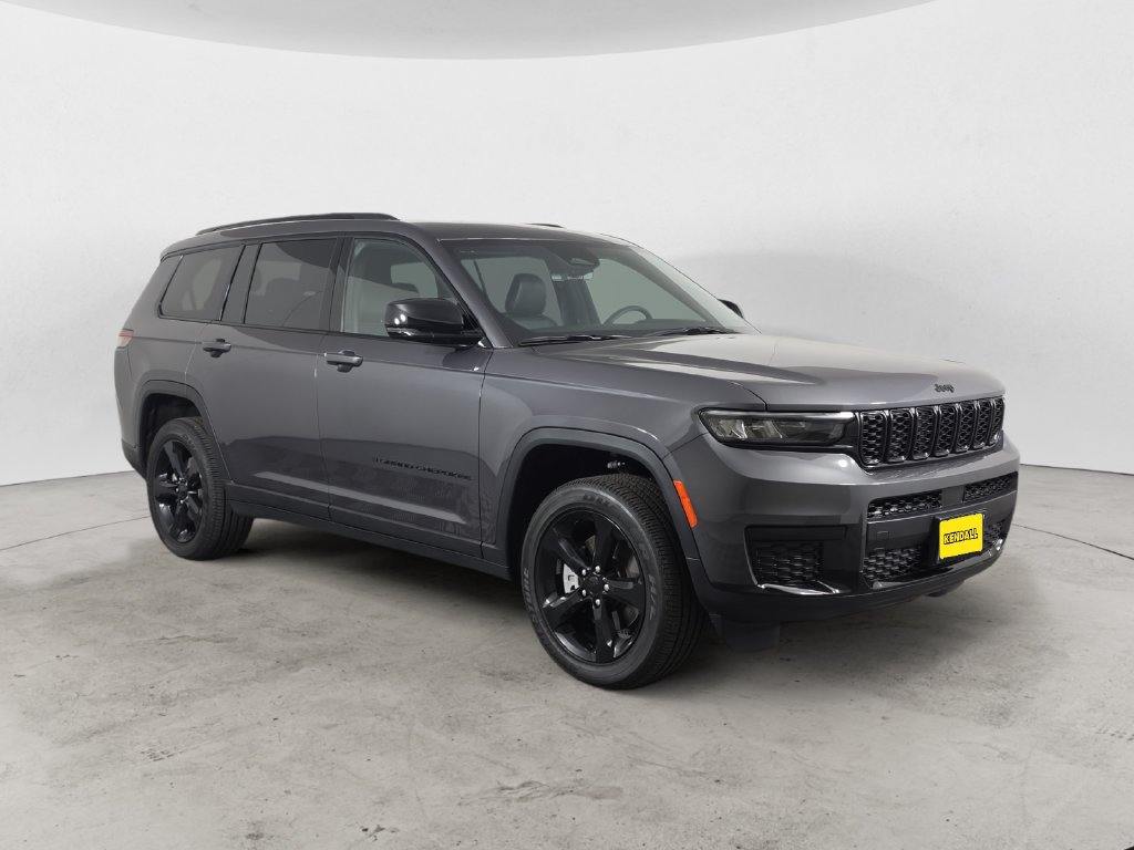 Used 2025 Jeep Grand Cherokee L Altitude AWD/4WD image 3
