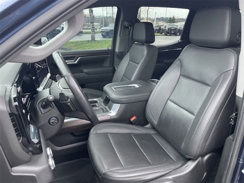 Used 2022 GMC Sierra 1500 SLT w/ SLT Convenience Package image 19