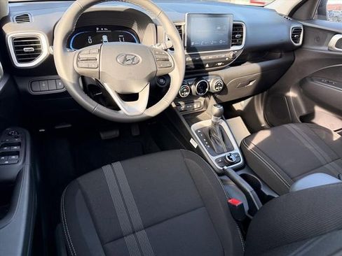 New 2026 Hyundai Venue SEL FWD image 6