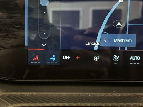 Used 2025 Ford Mustang GT Premium image 24