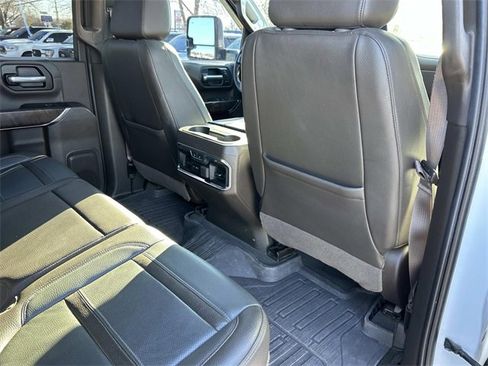 Used 2020 GMC Sierra 3500 Denali w/ Denali Ultimate Package image 25
