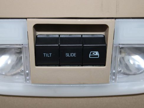 Used 2010 Ford F150 Lariat image 48