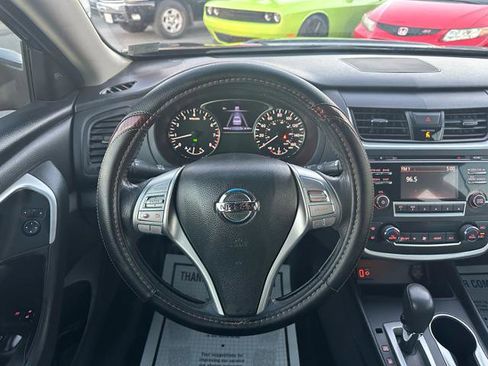 Used 2017 Nissan Altima 2.5 SV image 21