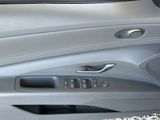 Used 2025 Hyundai Elantra SEL image 3
