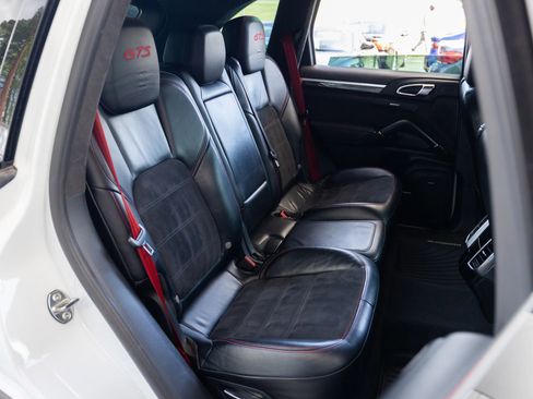 Used 2017 Porsche Cayenne GTS image 23