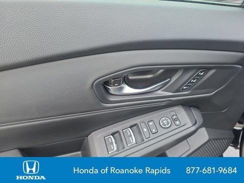 New 2026 Honda Accord EX-L image 11