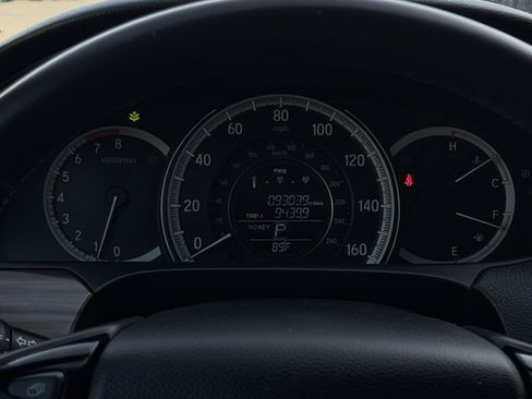 Used 2017 Honda Accord EX-L image 15