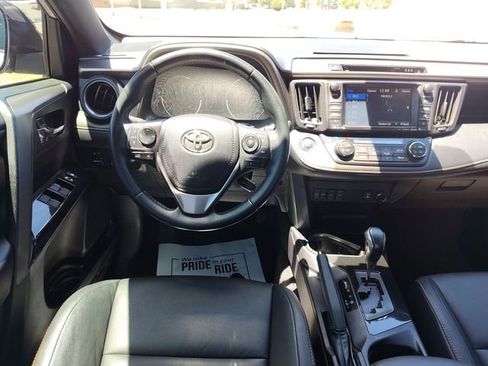 Used 2017 Toyota RAV4 SE w/ Advanced Technology Package AWD/4WD image 11