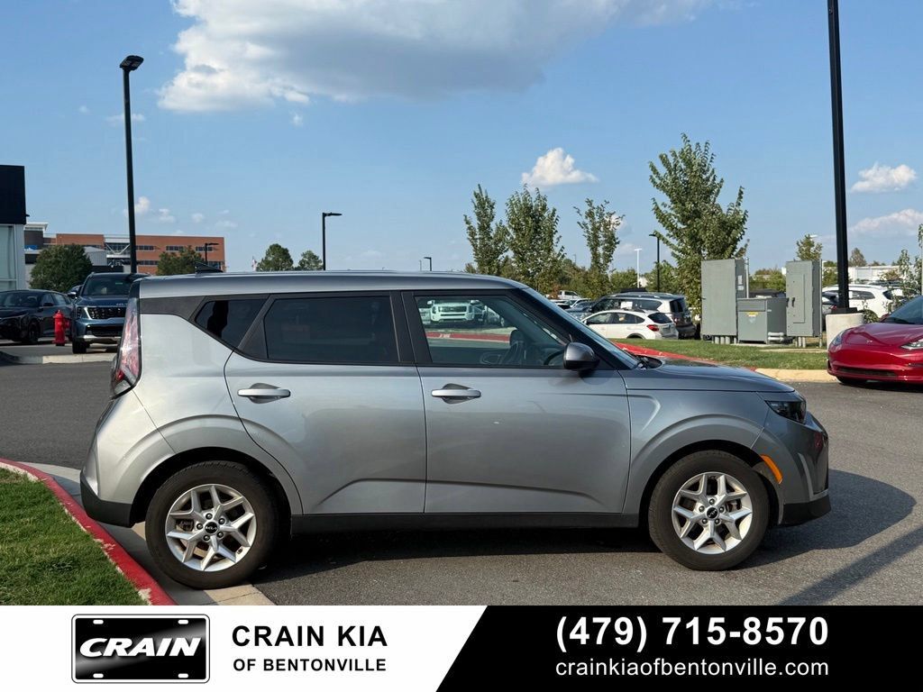 Certified 2024 Kia Soul LX w/ Option Group 015 FWD image 8