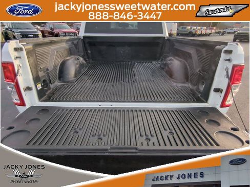 Used 2022 RAM 2500 Big Horn w/ Cold Weather Group image 27