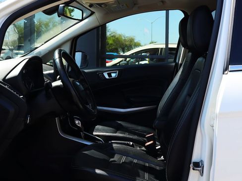 Used 2020 Ford EcoSport Titanium FWD image 36