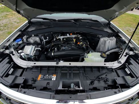 New 2026 Ford Explorer Active RWD image 17