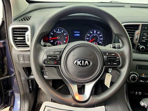 Used 2019 Kia Sportage LX AWD/4WD image 12