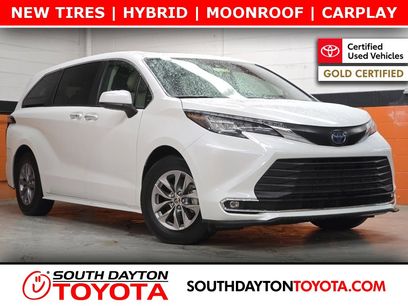 Used 2022 Toyota Sienna XLE