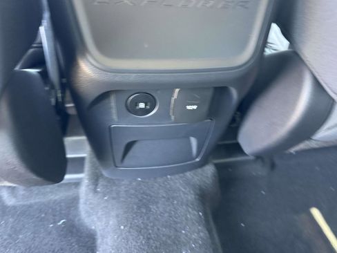 New 2026 Ford Explorer Active AWD/4WD image 21