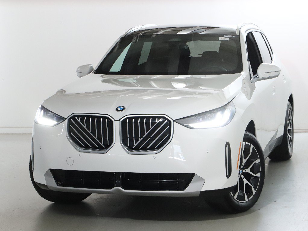 Used 2026 BMW X3 xDrive30i w/ Convenience Package AWD/4WD image 3