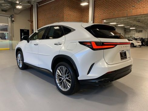 Used 2022 Lexus NX 350h AWD image 6