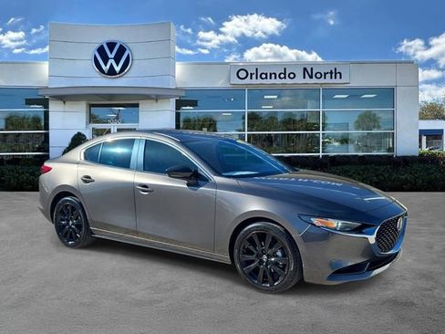 Used 2025 MAZDA MAZDA3 s FWD image 1