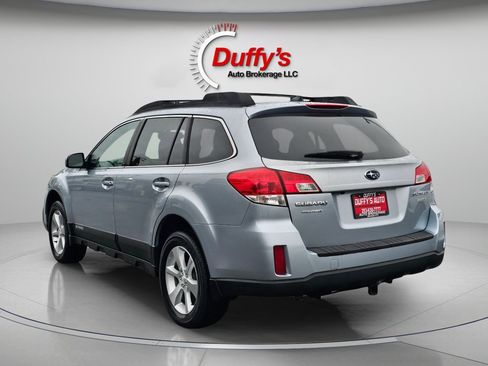 Used 2013 Subaru Outback 2.5i Limited image 17