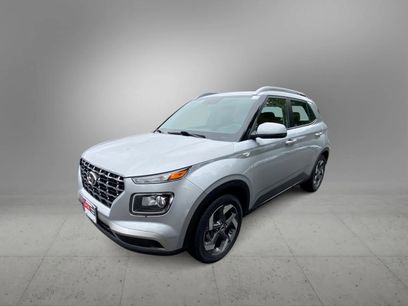 Used 2023 Hyundai Venue SEL