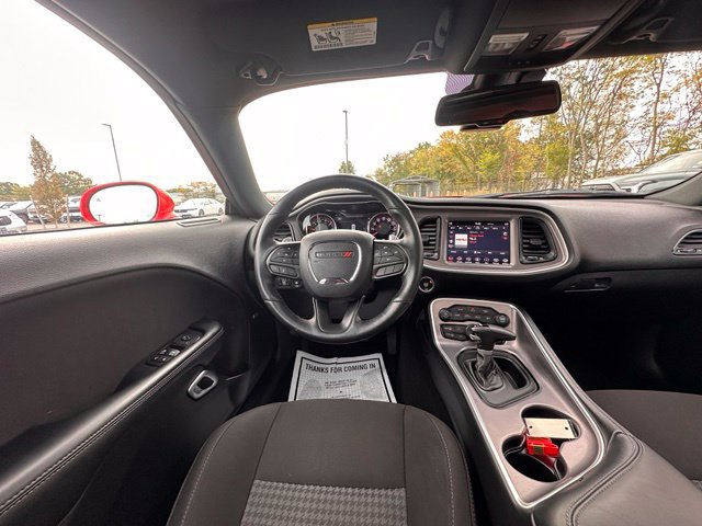 Used 2022 Dodge Challenger GT w/ Driver Convenience Group RWD image 18