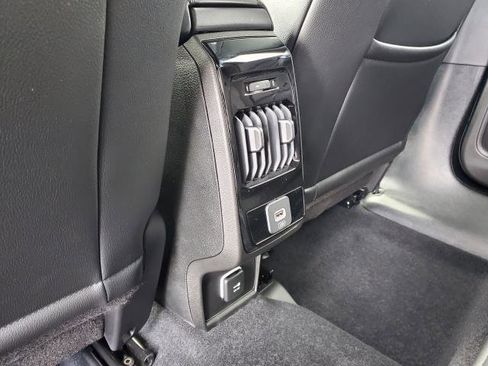 New 2026 Jeep Compass Limited image 24