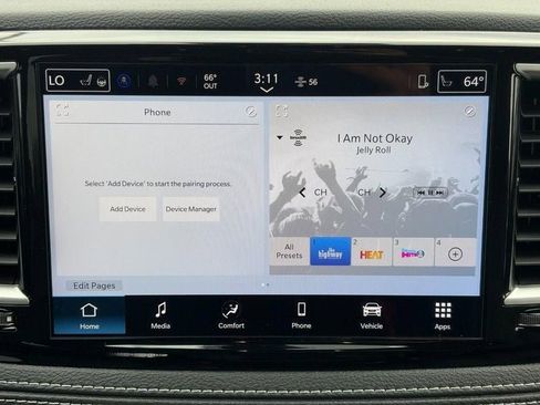 New 2026 Chrysler Pacifica Select image 9