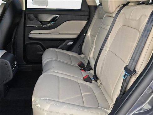 New 2025 Lincoln Corsair Grand Touring image 16