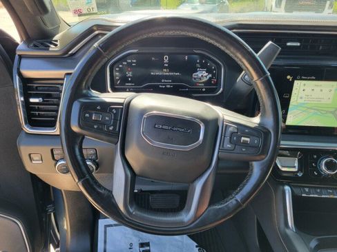 Used 2025 GMC Sierra 2500 Denali Ultimate AWD/4WD image 11