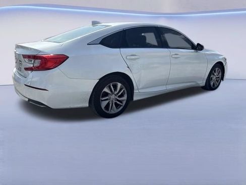 Used 2019 Honda Accord LX image 9