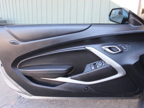 Used 2020 Chevrolet Camaro LT RWD image 16