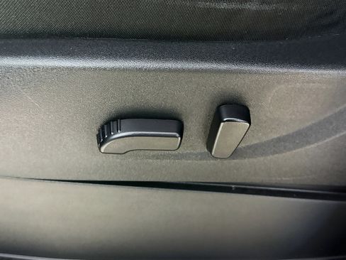 Used 2024 Nissan Frontier Pro-X w/ Technology Package image 24