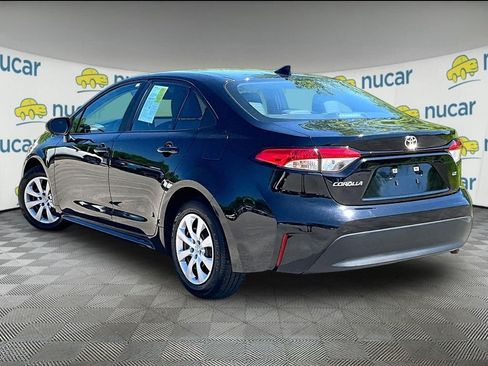 Used 2024 Toyota Corolla LE FWD image 4