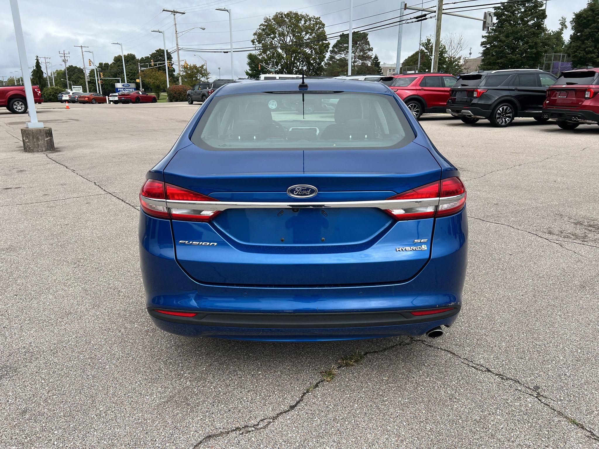 Used 2018 Ford Fusion SE FWD image 6