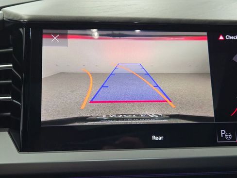 Used 2023 Audi Q4 e-tron Premium Plus image 31