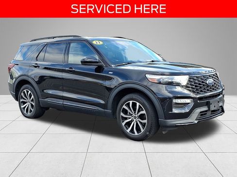 Used 2022 Ford Explorer ST-Line w/ Class IV Trailer Tow Package image 3