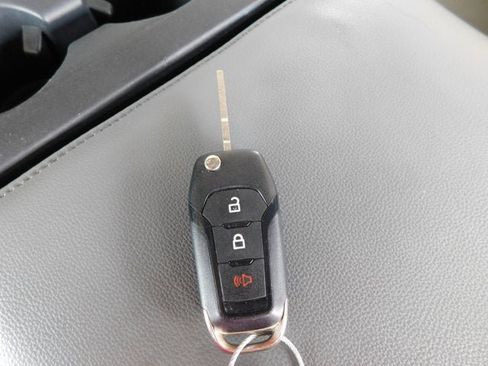 Used 2021 Ford F150 XL w/ Equipment Group 101A High image 23