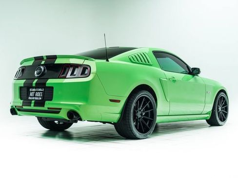 Used 2014 Ford Mustang GT Premium w/ Electronics Package RWD image 12