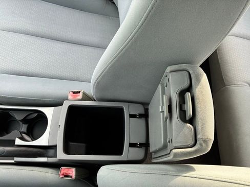 Used 2008 Hyundai Elantra GLS image 35