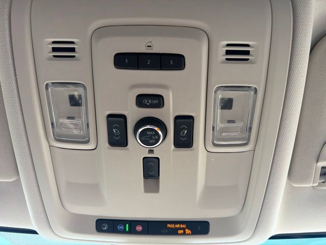 Used 2022 GMC Yukon Denali AWD/4WD image 56