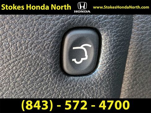 Used 2021 Jeep Grand Cherokee Limited AWD/4WD image 17