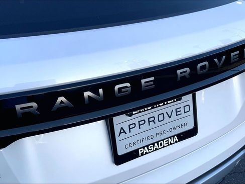 Used 2025 Land Rover Range Rover Velar S image 30