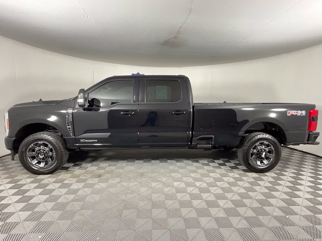Used 2023 Ford F350 Lariat w/ Lariat Ultimate Package AWD/4WD image 6