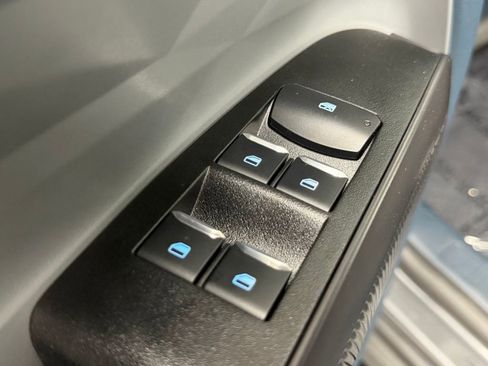 Used 2025 Ford Maverick XL FWD image 19