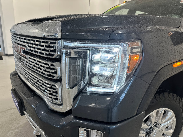 Used 2020 GMC Sierra 2500 Denali w/ Denali Ultimate Package AWD/4WD image 9