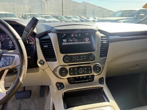 Used 2015 GMC Yukon Denali w/ Touring Package AWD/4WD image 13